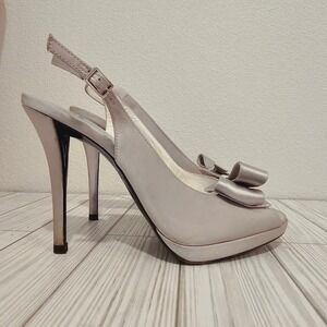 Stuart Weitzman Silver Grey Slingback Peep Toe Pumps with Bow- Women's 8.5